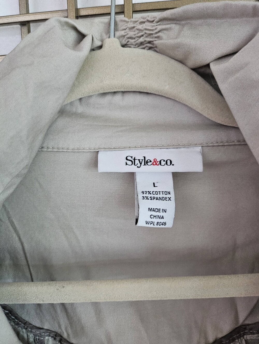 L- Style & Co-Women's Light Tan Utility Jacket with Roll-Tab Sleeves - Picture 4 of 9